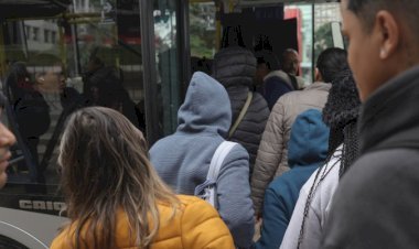 São Paulo começa a semana com frio e neblina