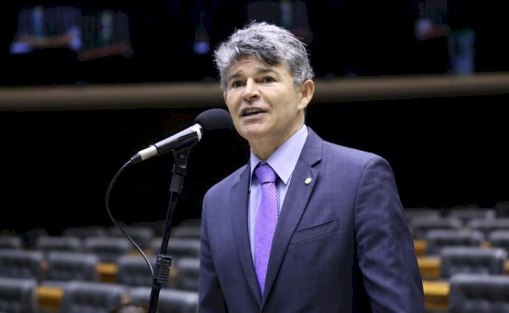 Em defesa do Congresso, Medeiros ataca governo: ‘Inimigo do povo’