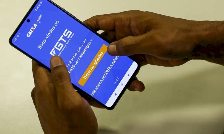 Governo antecipa R$ 7,8 bilhões do FGTS para trabalhadores que optaram pelo saque-aniversário