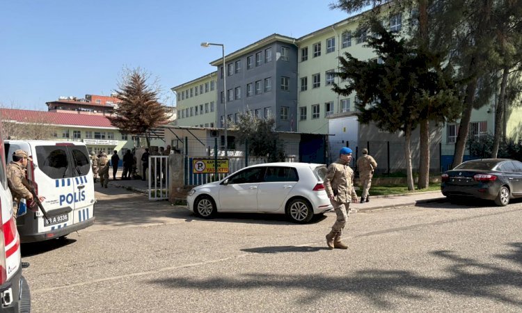 Homem armado invade escola e deixa 16 feridos na Turquia
